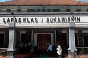 Lapas Sukamiskin copot AC dan panel kayu di fasilitas umum