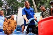 Kekeringan di NTB meluas, distribusi air bersih jadi solusi rutin