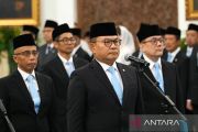 Prabowo lantik Dudung Abdurachman sebagai Menko Polkam