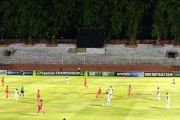 Persipura bungkam De Red di stadion Gelora 10 November