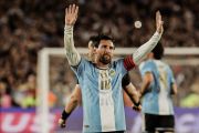 Cristiano Ronaldo sampaikan pesan hormat dan respek ke Messi