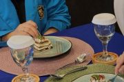 Univsm bekali mahasiswa dengan pelatihan etika profesional dan table manner