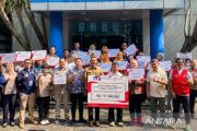 Kota Bogor salurkan donasi Rp111,5 juta untuk bantu pendidikan korban gempa NTT