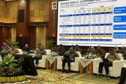 Finance minister details division of tasks among three deputies
