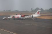 Kabut asap selimuti Ternate, penerbangan dialihkan ke Bandara Manado