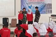 Kadet Unhan motivasi siswa Sekolah Rakyat Banyumas untuk meraih cita-cita