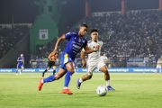 Persib vs Persik 1-0: Pangeran Biru tembus empat besar