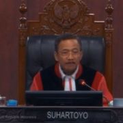 MK dengarkan keterangan ahli dan saksi pada uji materiil program MBG