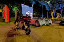 TDA Luxury hadirkan 2 kendaraan ikonik Morgan Midsummer dan MV Agusta