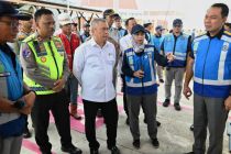 Minister affirms East Java transport readiness for year-end holidays
