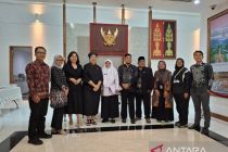 PMCAF Thailand visited Jakarta to honor award-winning teacher