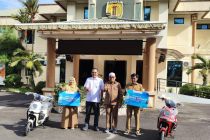 Bank Kalsel serahkan hadiah kredit multiguna kepada ASN di HST