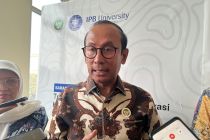 Indonesian govt defends Pertamaxprice hike as fiscal safeguard
