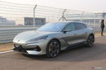 Denza Z9S, sedan listrik jarak tempuh 1100 km diluncurkan 23 September