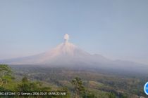 Gunung Semeru erupsi lagi