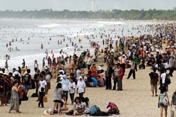 LIBURAN NATAL