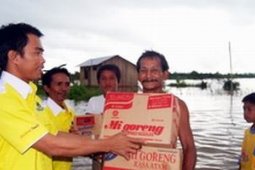Bantuan Banjir DPRD