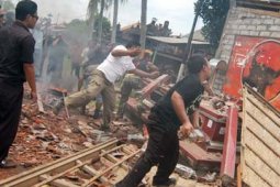 POSKO PDIP DIROBOHKAN