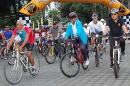 SEPEDA SANTAI