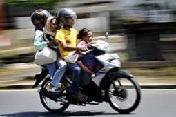 MUDIK BERSEPEDA MOTOR