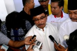 Rizal Resmi Mendaftar