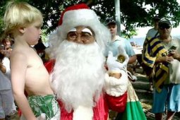 SAMBUT NATAL