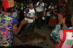 Disambut Adat Iban