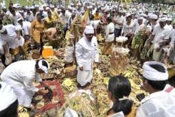 TAWUR KESANGA JELANG NYEPI