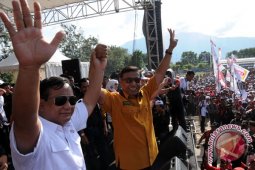 Prabowo  jenguk Wiranto di RSPAD