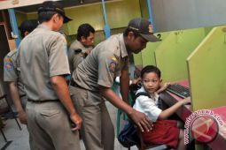 Bangka batasi kunjungan pelajar ke warnet pukul 15.00 sampai 21.00 WIB
