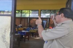 KEPALA DINAS PENDIDIKAN DILARANG MASUK