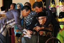 PENGHARGAAN BORNEO AWARD