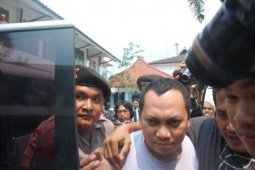 Gayus Terancam Tujuh Tahun Terkait Paspor Palsu