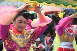 TARI TURUN DAYANG