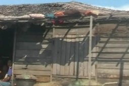 RUMAH LANTING RENTAN BAHAYA PUTING BELIUNG