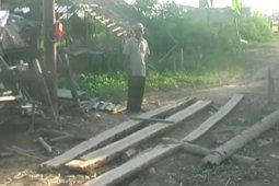 WARGA MANTAAS IDAMKAN PERBAIKAN JALAN