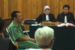 TERANCAM DITAHAN