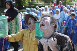 TEATRIKAL LINGKUNGAN HIDUP