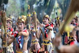 PARADE KESENIAN