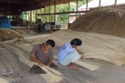USAHA LAMPIT AMUNTAI