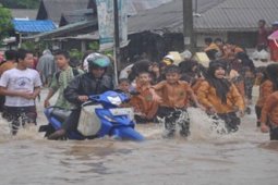 SEBAGIAN KOTABARU TERENDAM BANJIR