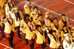 Tekad Pertahankan Emas