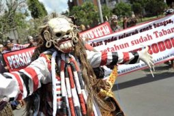 USUT MAFIA PEMILU