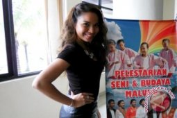 Melisa Putri Latar Ingin Belajar Dialek Ambon