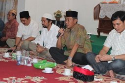 SAHUR BERSAMA GUBERNUR