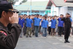 PENGHUNI RUTAN PERINGATI HUT RI