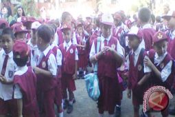 Kemen Diknas Gagas Wajib Belajar 12 Tahun