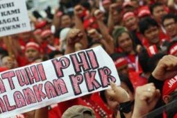 DEMONSTRASI KARYAWAN TELKOMSEL