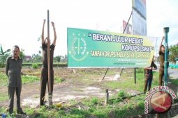 Kajari Ingatkan Pejabat Hati-hati Ambil Kebijakan