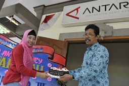 HUT 74 PERUM LKBN ANTARA